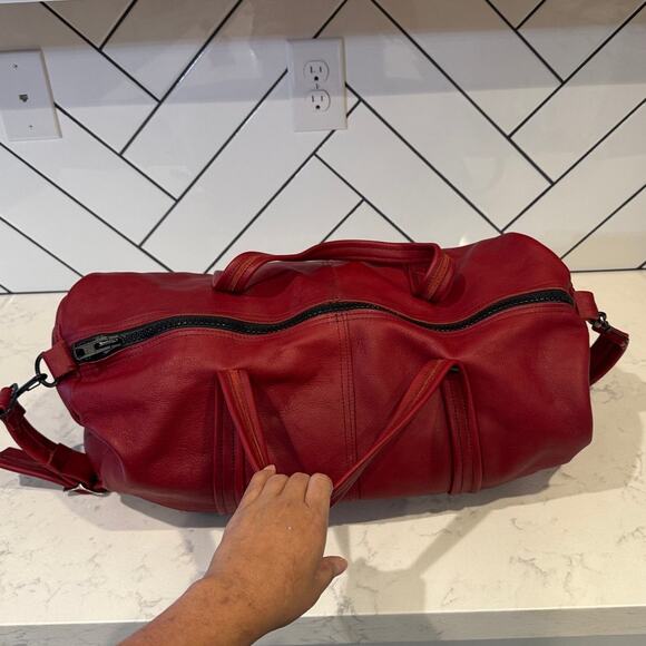 Vintage Red large butter soft leather weekender crossbody bag travel bohemian - Picture 3 of 10